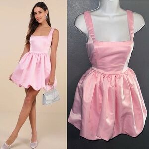 Lulus New w Tags Light Pink Satin Bubble Hem Mini Square Neck Dress Womens Small